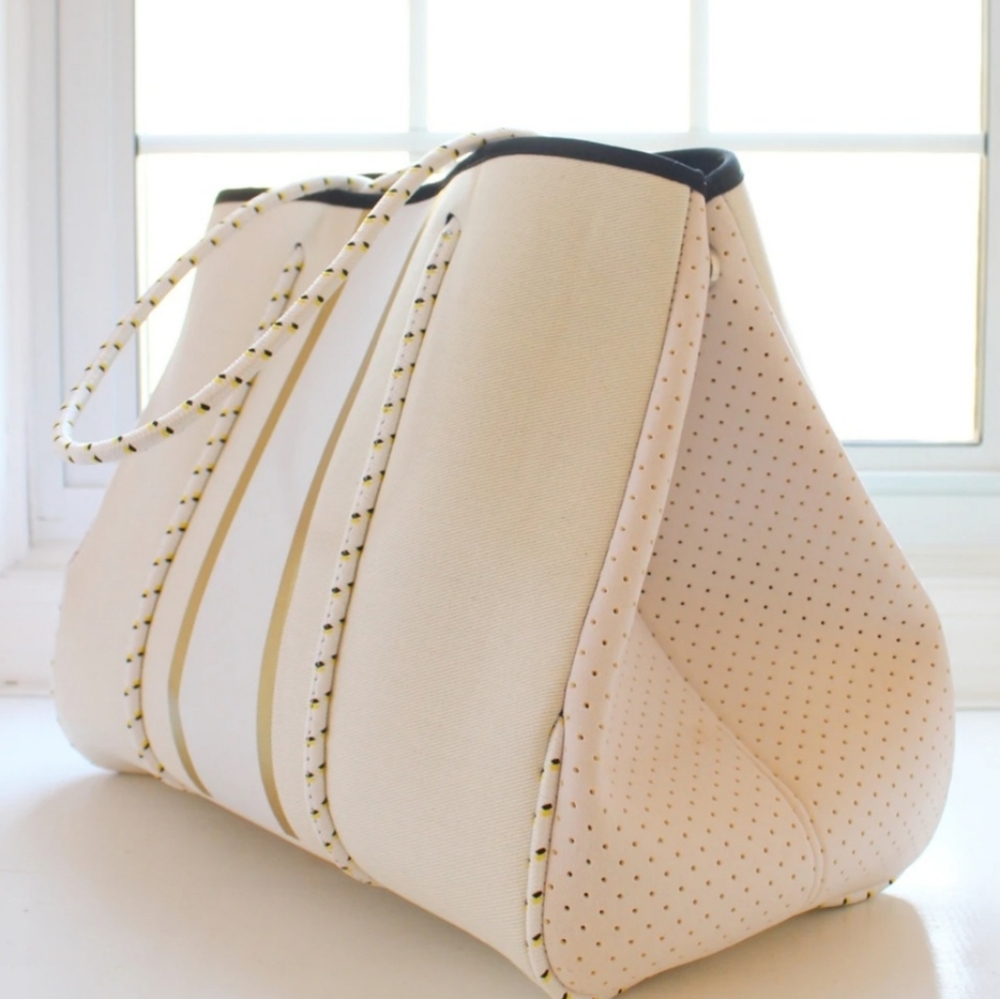 Neoprene/Denim Tote bag NWT - Picture 3 of 4